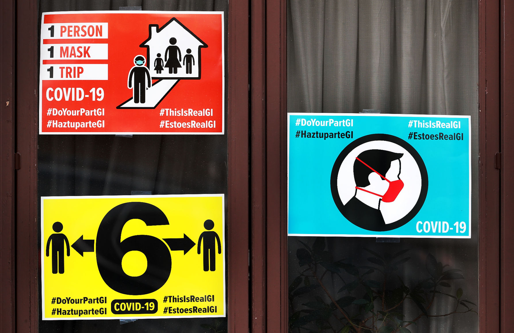 050320_DualLanguageSigns004_bjs.JPG